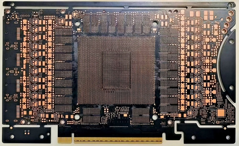PCB da RTX PRO 6000 Blackwell aparece com espaço dos dois lados para 96GB de memória